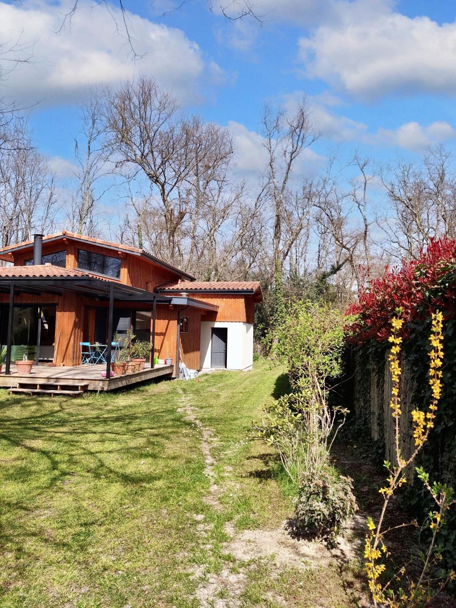 Maison Spacieuse A Saint Selve Avec Jardin Et Barbecue 125 M² Exterior foto